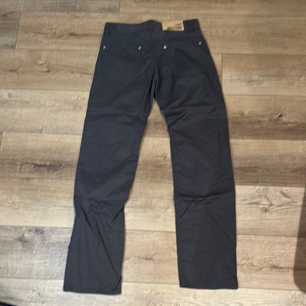 Moschino Men's Grey/Green Jeans - Picture 5 of 5